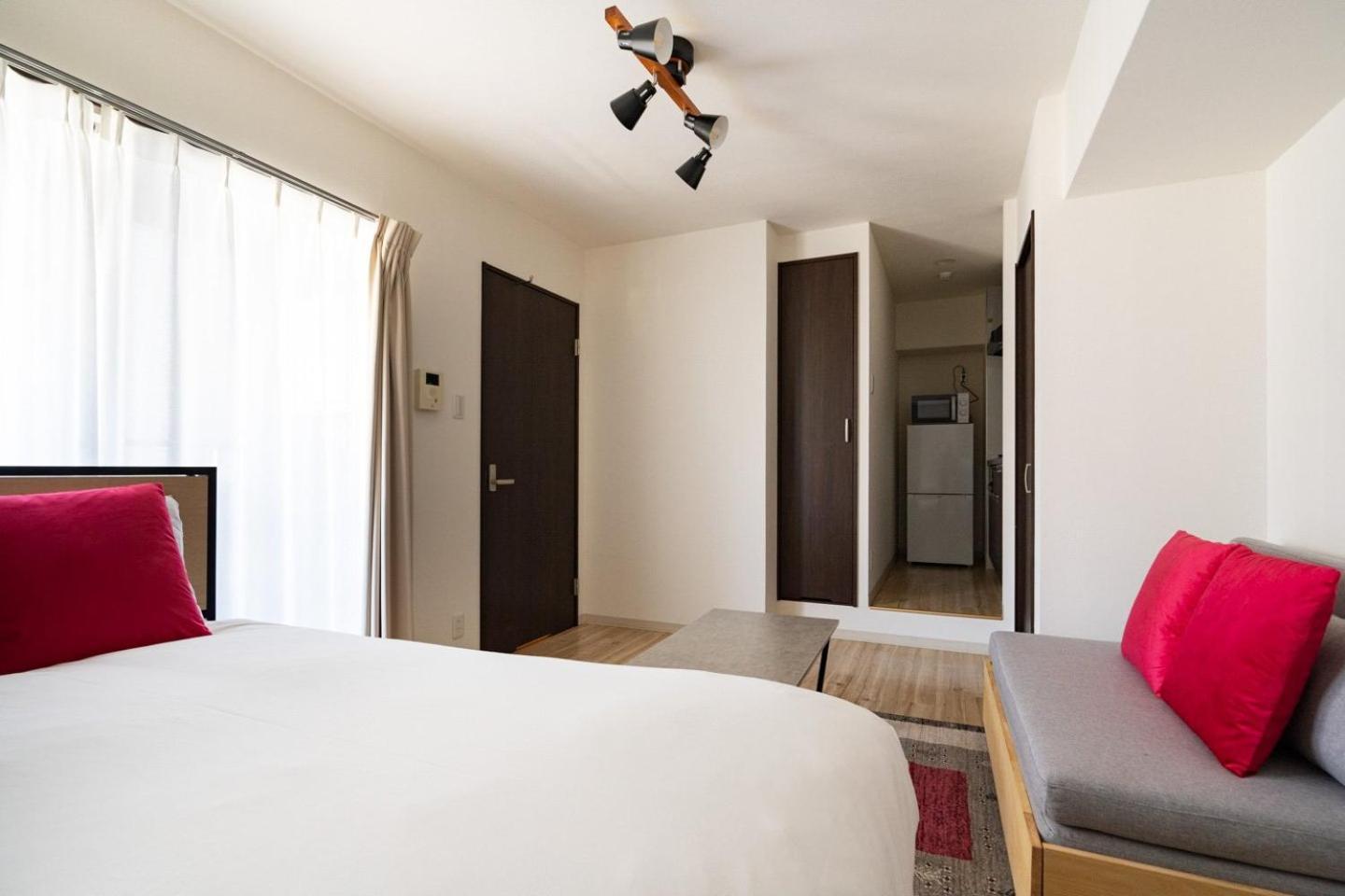 Best Residence Kujo Osaka Esterno foto